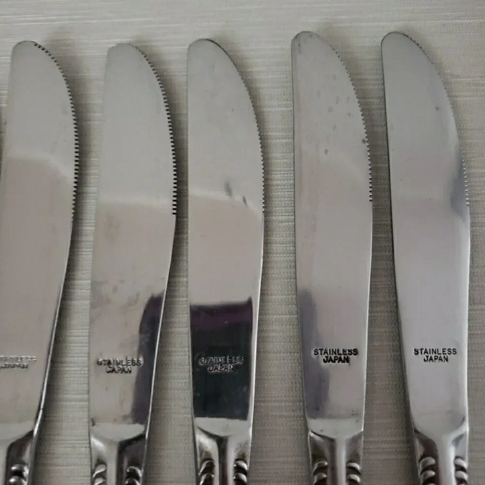 Columbia Stainless Dinner Knives Beaded Floral 8.5